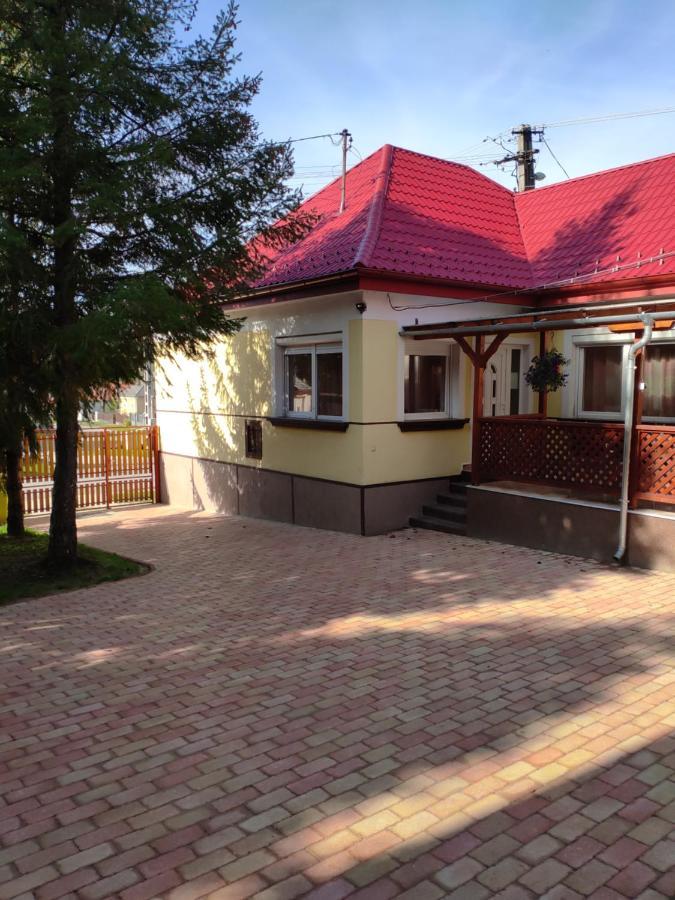 Appartamento Bakonyi Mandala Ház Bakonybél Esterno foto