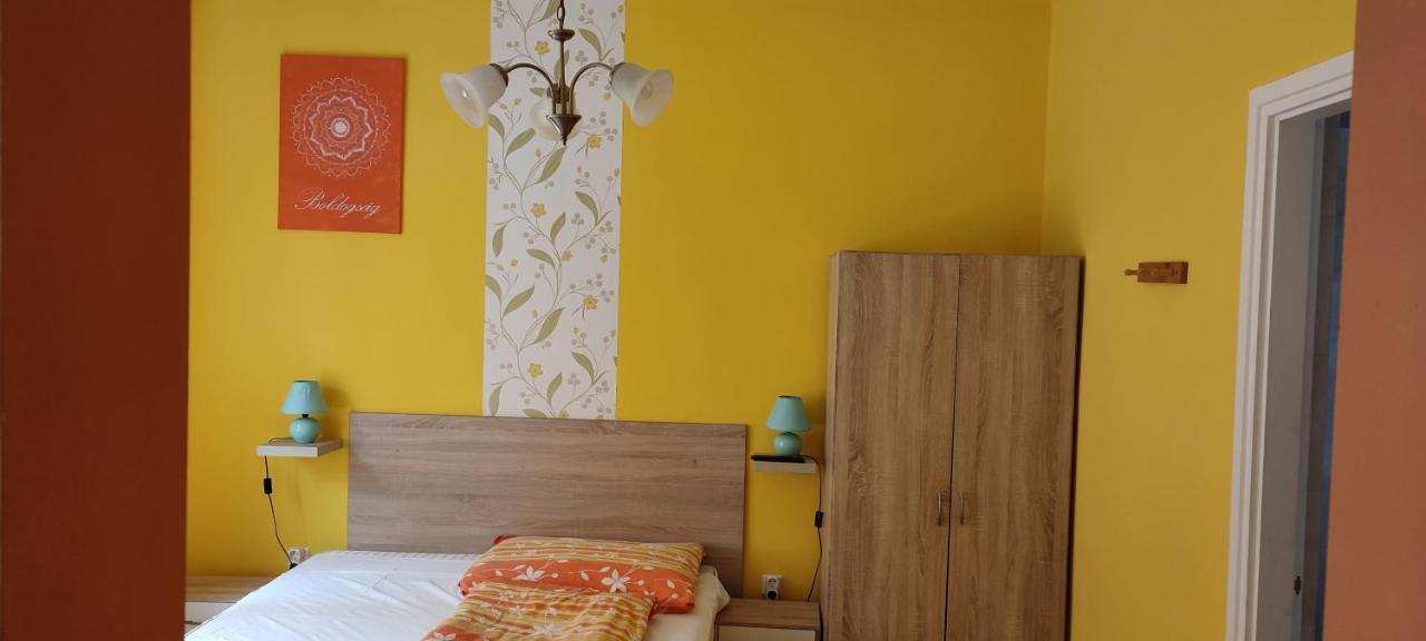 Appartamento Bakonyi Mandala Ház Bakonybél Esterno foto
