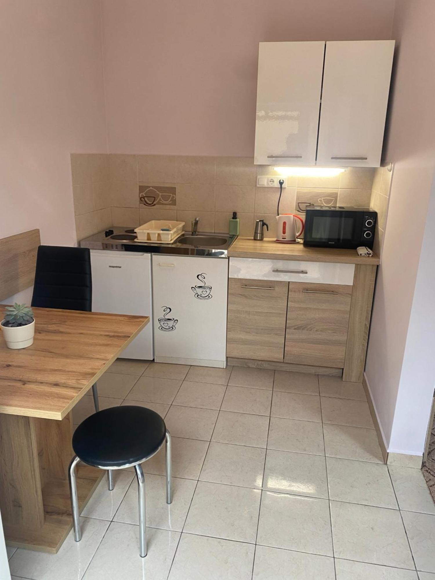 Appartamento Bakonyi Mandala Ház Bakonybél Esterno foto