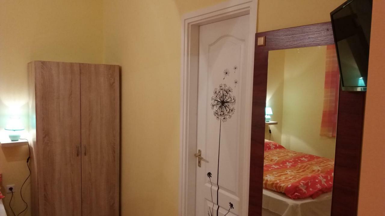 Appartamento Bakonyi Mandala Ház Bakonybél Esterno foto
