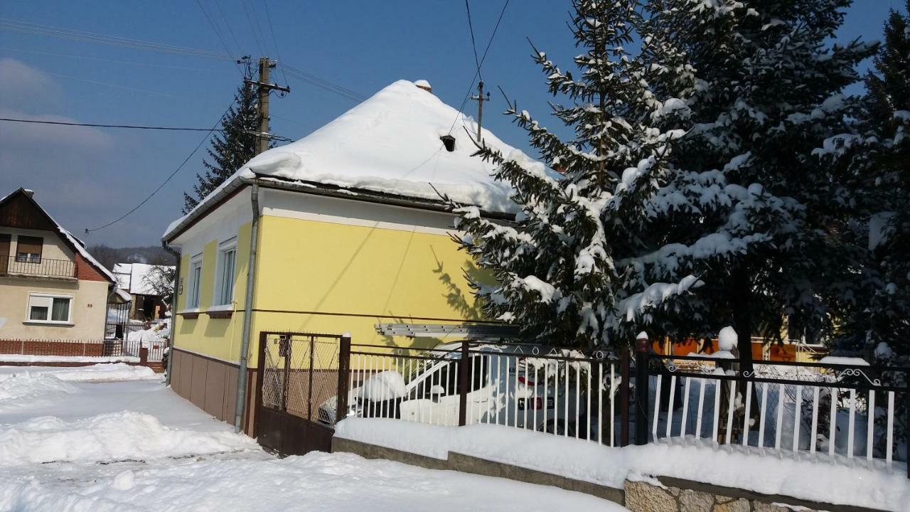 Appartamento Bakonyi Mandala Ház Bakonybél Esterno foto