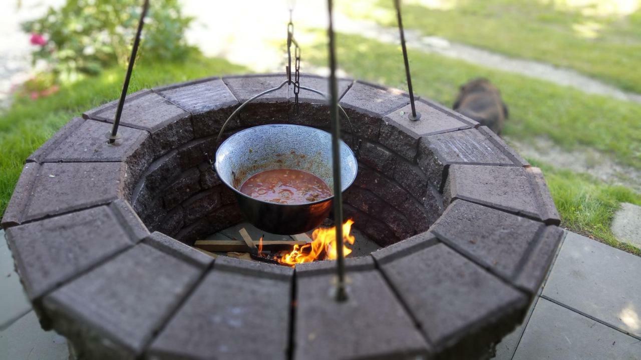 Appartamento Bakonyi Mandala Ház Bakonybél Esterno foto